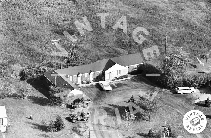Fairlane Motel - 1963 Aerial (newer photo)